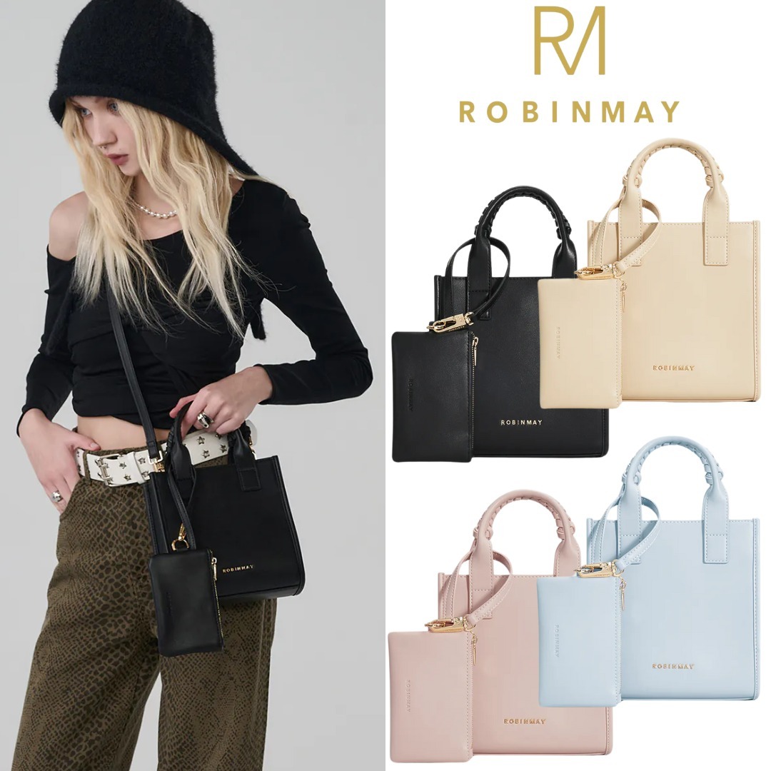 台湾 ROBINMAY 小銭入れチャーム付スクエアショルダー WB056