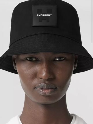 Burberry 2022-23FW Unisex Collaboration Bucket Hats Wide-brimmed Hats  (80643471)