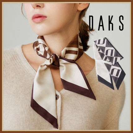 DAKS x スカーフ(レディース) - 海外通販のBUYMA