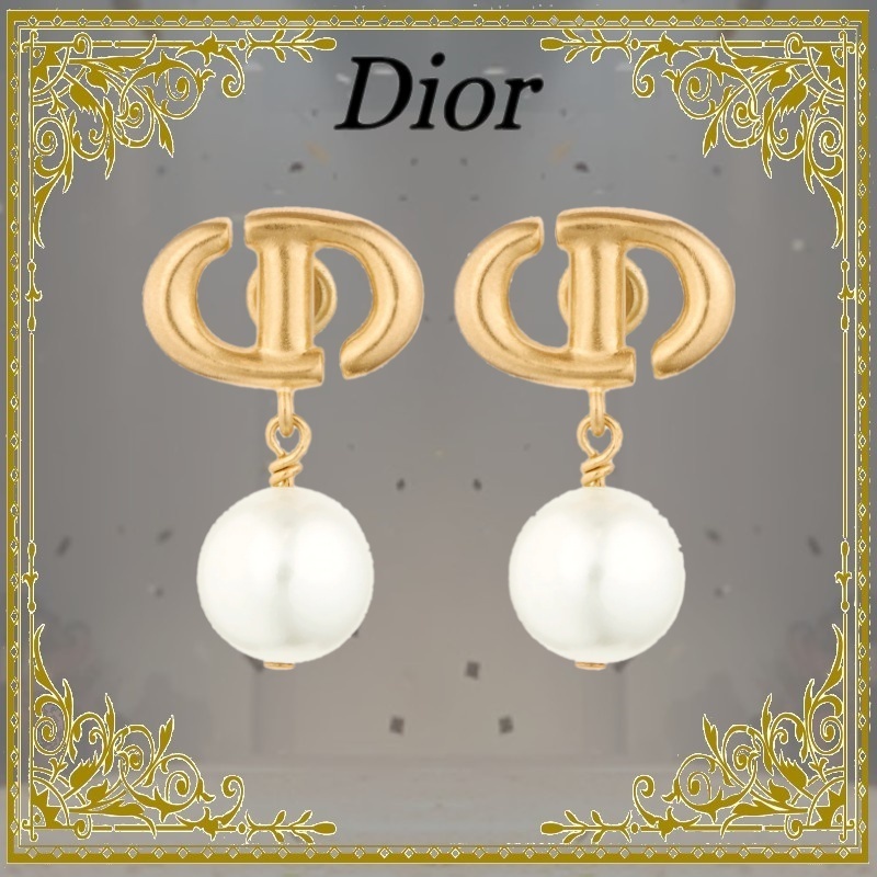 新品、未使用 クリスマスプレゼント 【DIOR】CD NAVY ピアス メタル