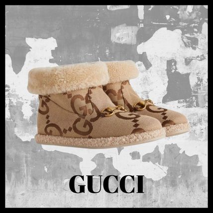ムートン GUCCI(グッチ) ブーツ(レディース) - 海外通販のBUYMA