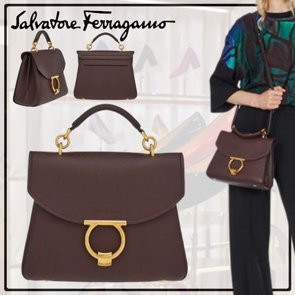 FERRAGAMO(フェラガモ) ハンドバッグ(レディース) - 海外通販のBUYMA