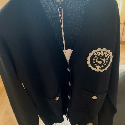 CHANEL x カーディガン(レディース) - 海外通販のBUYMA CHANEL x カーディガン(レディース) - 海外通販のBUYMA