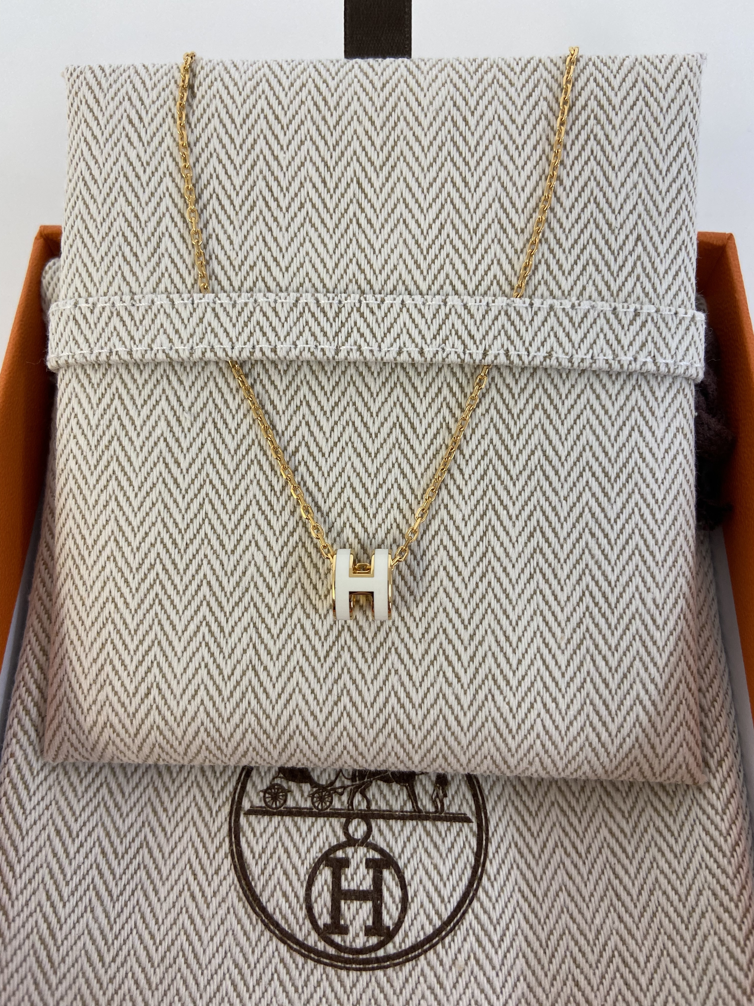国内即発 HERMES ネックレス ポップアッシュ ミニ ホワイト GOLD