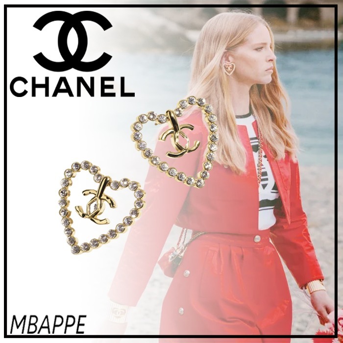 上品な可愛さで耳元が輝く♪【CHANEL】シャネル ピアス ...