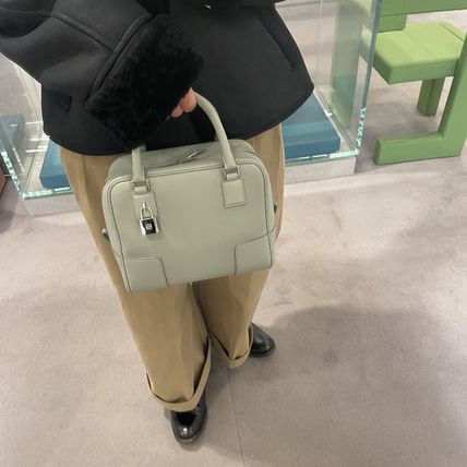 LOEWE AMAZONA(ロエベ アマソナ) - 海外通販のBUYMA