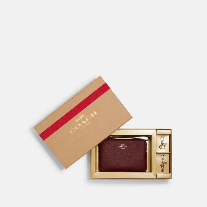 ジップ COACH - ☆COACH☆ ボックスド コーナー ジップ リストレットの