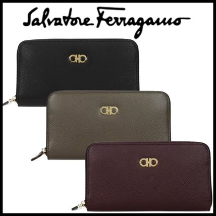 Salvatore Ferragamo Long Wallets Plain Leather Long Wallet  Logo Long Wallets