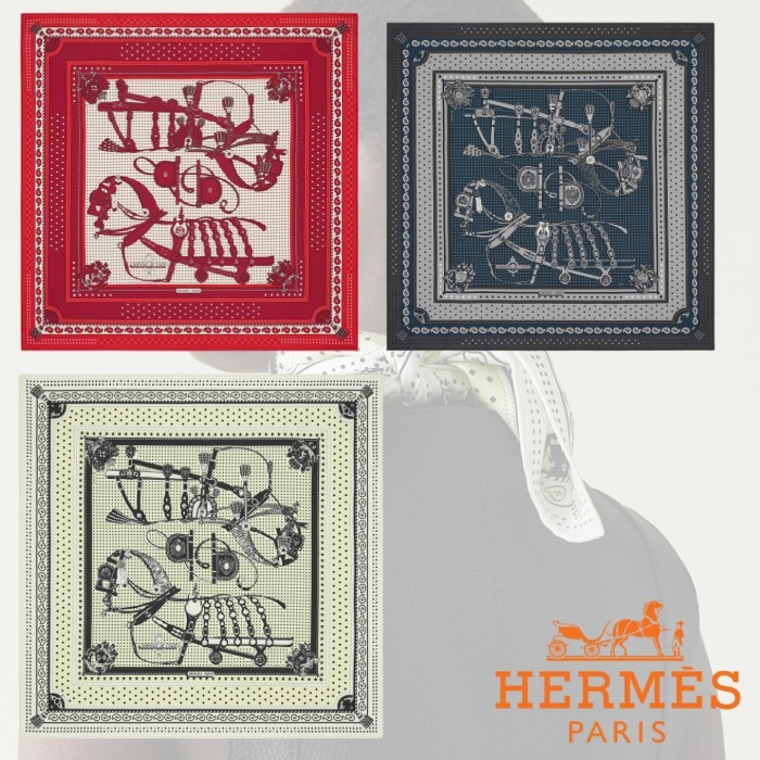 日本未入荷【HERMES】バンダナ 55cm 《Harnais de Cour 》