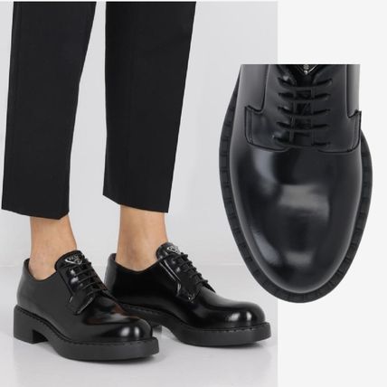 PRADA x ローファー・オックスフォード(レディース) - 海外通販のBUYMA