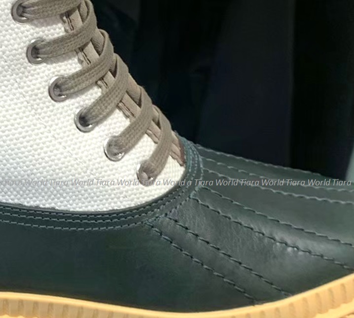 お洒落な色合い★Jimmy Choo OSKAR ダックブーツ SEA GREEN お洒落な色合い☆Jimmy Choo OSKAR ダックブーツ SEA GREEN