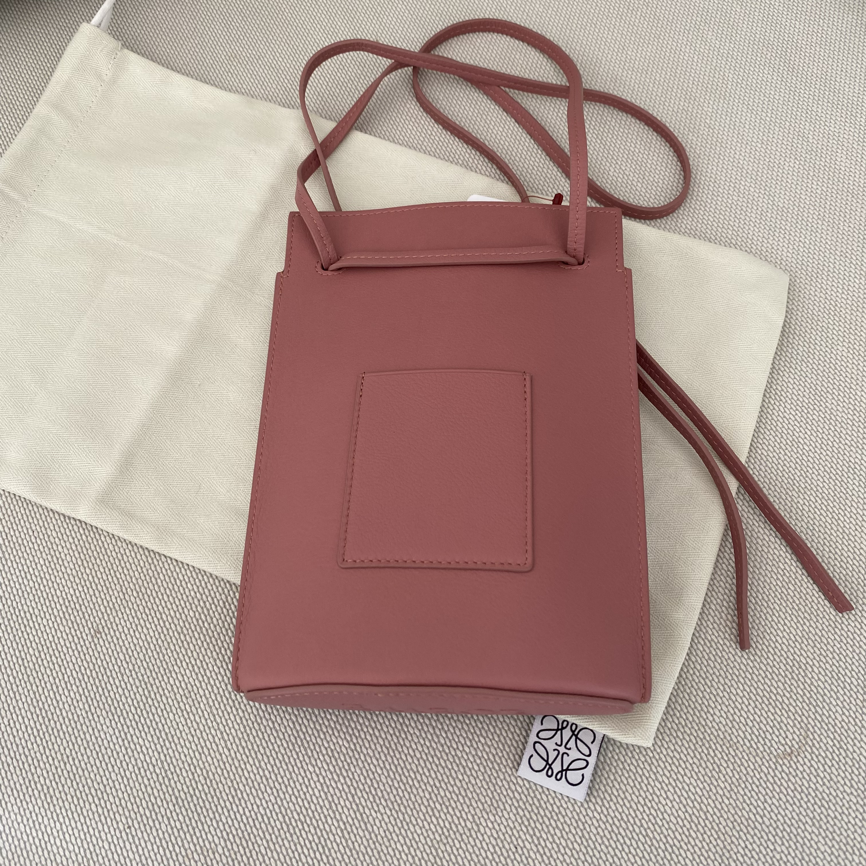 関税負担なし♪LOEWE アナグラム ダイスポケット 関税負担なし♪LOEWE アナグラム ダイスポケット