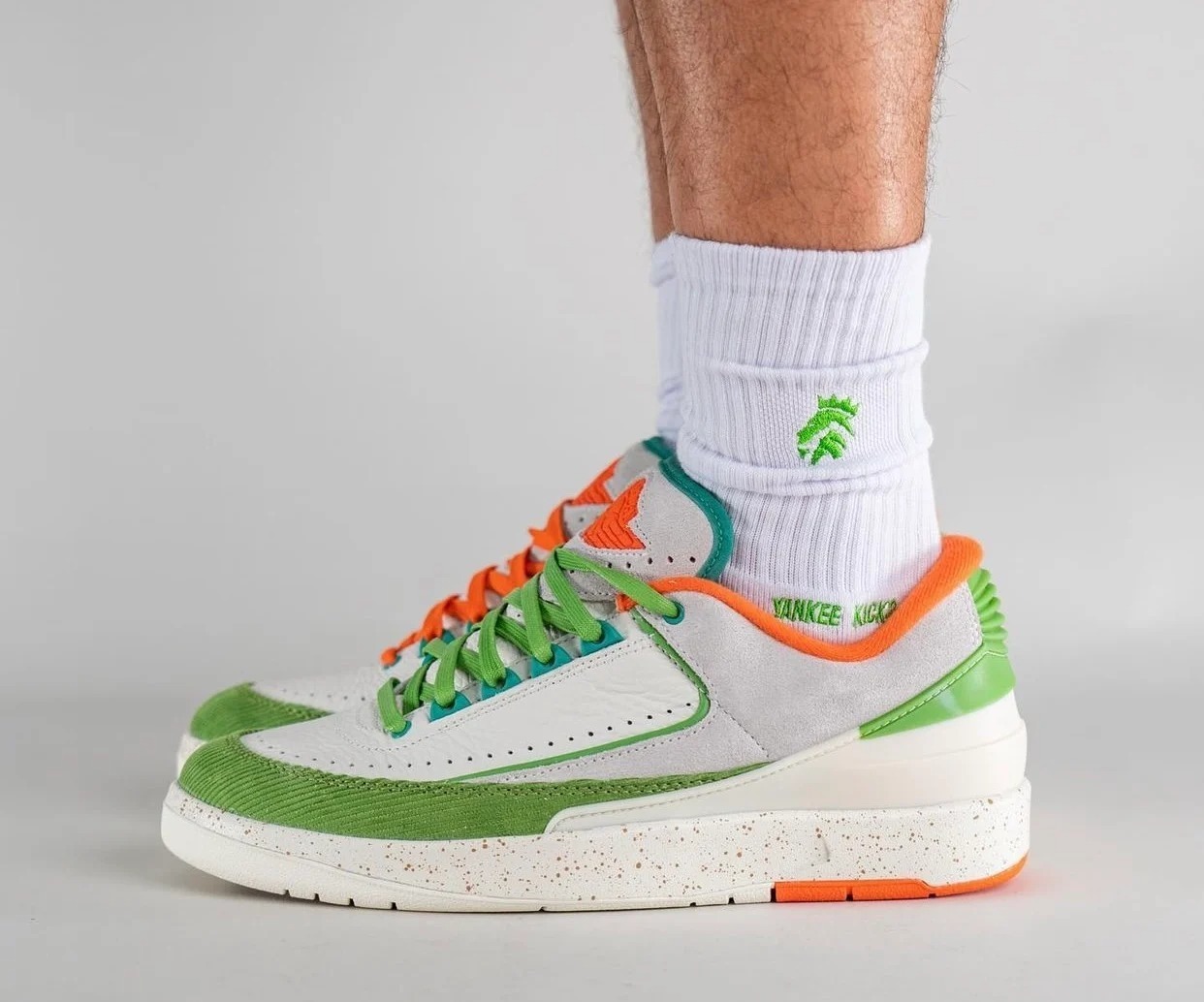 ☆NIKE x Titan☆コラボ☆WMNS AIR JORDAN 2 RETRO LOW☆追跡可