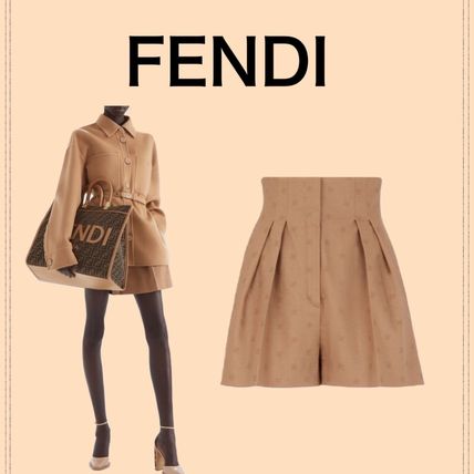 FENDI(フェンディ) ショートパンツ(レディース) - 海外通販のBUYMA