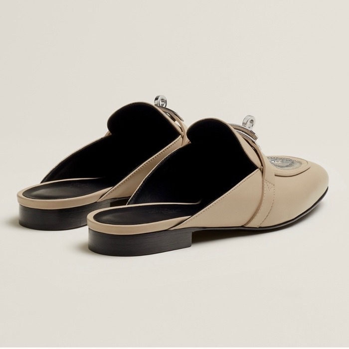 日本未入荷【HERMES】直営 Oz ミュール 《オズ》 ケリーバックル