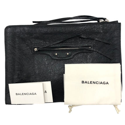 BALENCIAGA(バレンシアガ) クラッチバッグ(レディース) - 海外通販のBUYMA
