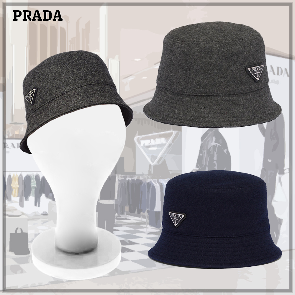 新品、未使用 クリスマスプレゼント 【PRADA】ローデン ロゴ バケット