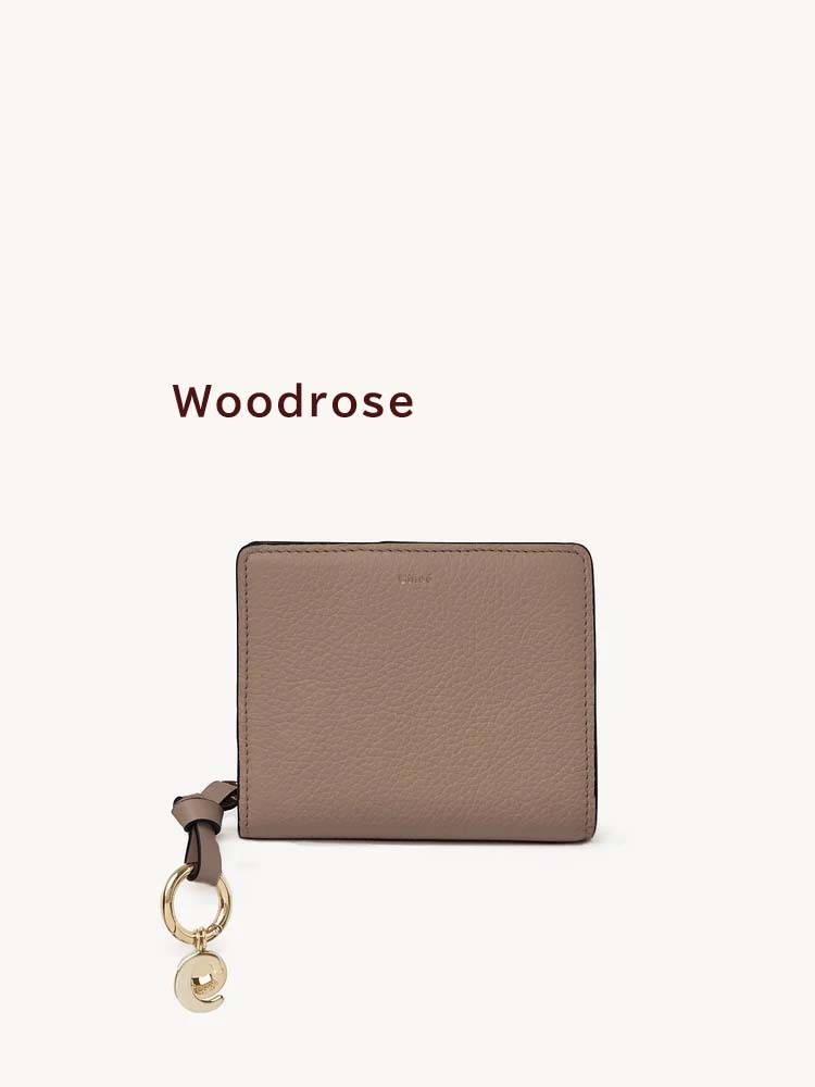 国内即発★Chloe “alphabet”コンパクトウォレット