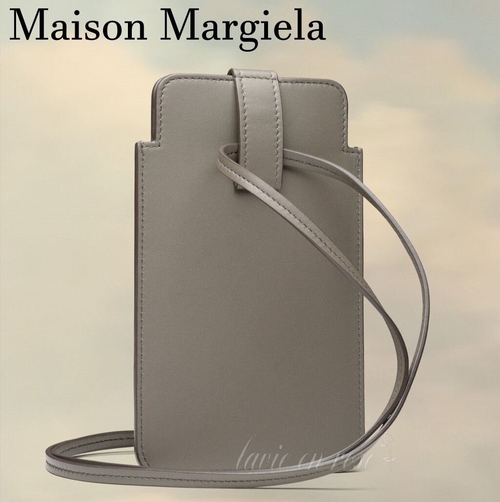 高級素材使用ブランド Maison Margiela メゾンマルジェラ レザーフォン