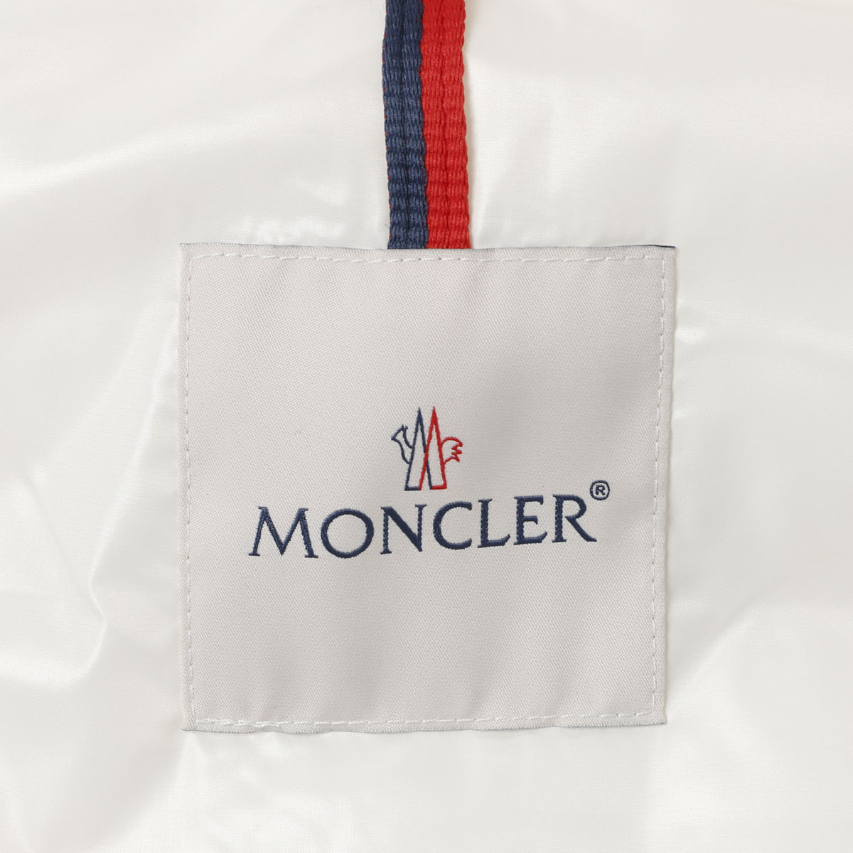 MONCLER ダウンジャケット larm-68352-b MONCLER ダウンジャケット larm-68352-b 子供服・ファッション