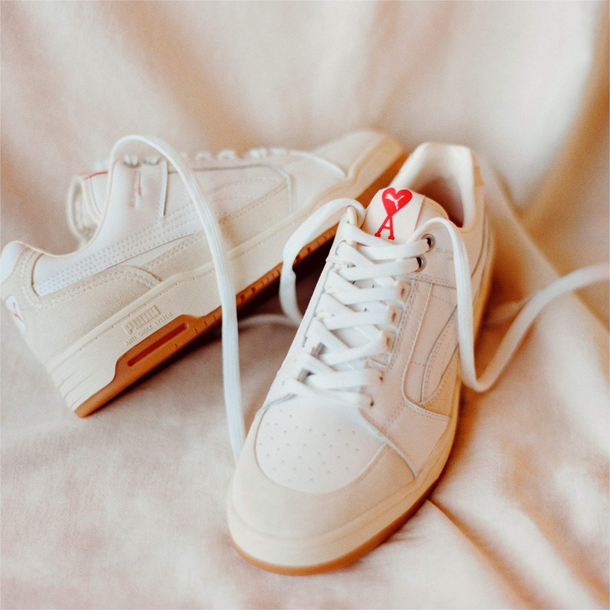 【希少/送料・関税無料/コラボ】PUMA x AMI Slipstream Lo 希少/送料・関税無料/コラボ】PUMA x AMI Slipstream Lo 靴