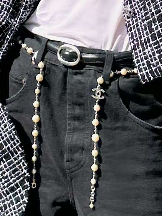 国内発《CHANEL》ロングネックレス パール CCロゴ シルバー