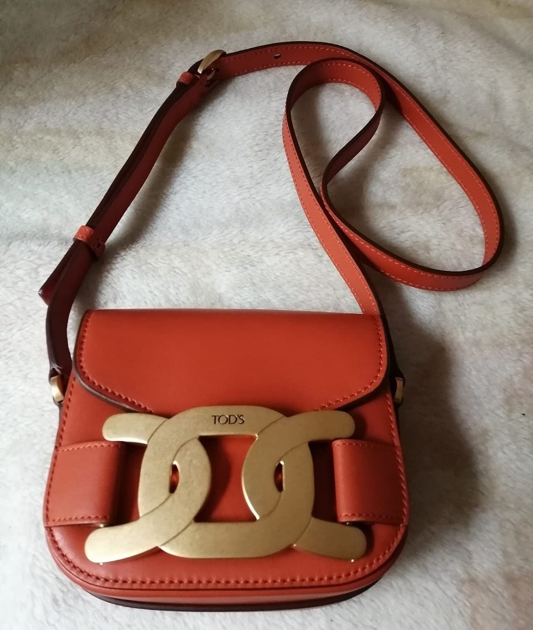 VIPセール【TODS XBWAOYJ0100ZMAG844 MINI CROSSBODY】