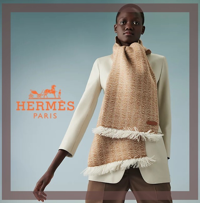 贅沢な柔らかさ《HERMES》キャメルカシミア マフラーWavy Double