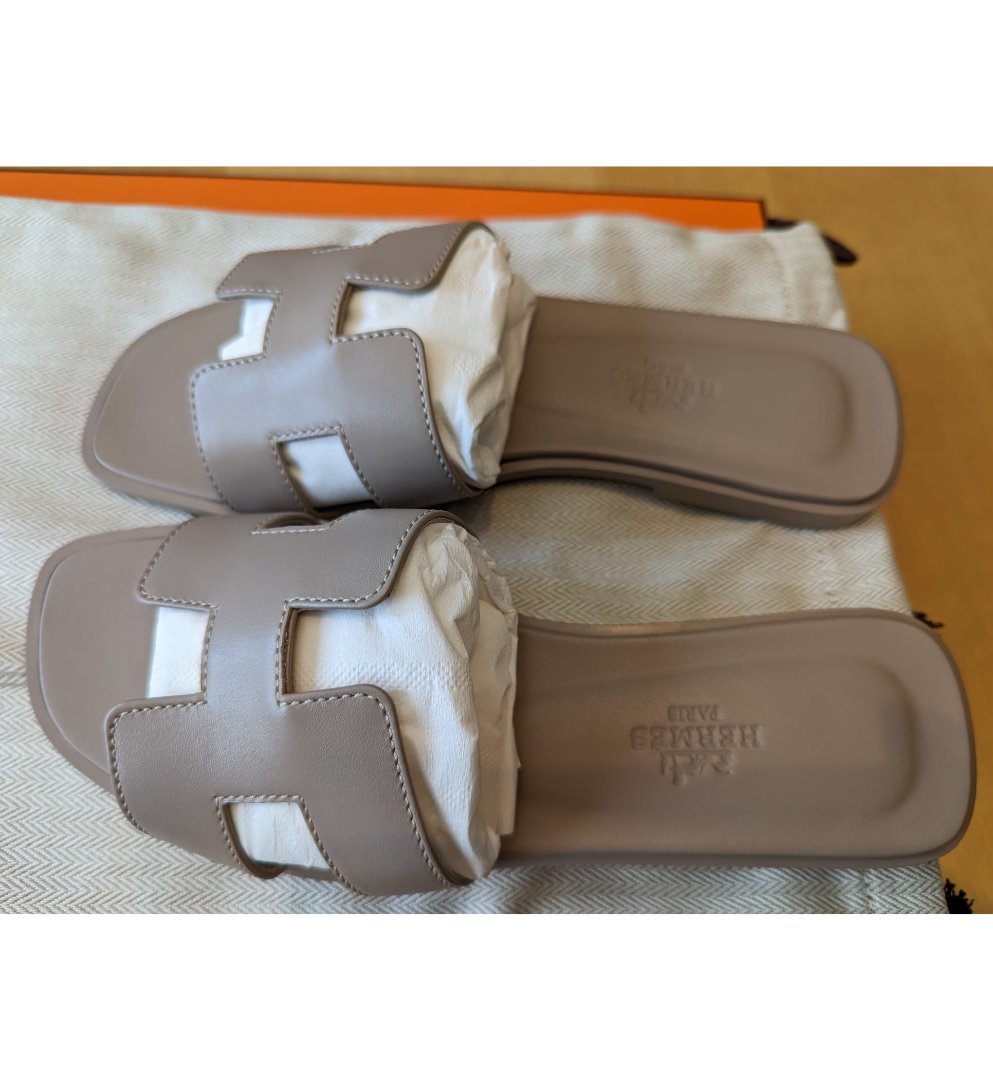 新作☆Hermes（エルメス） サンダル OLAN 各色