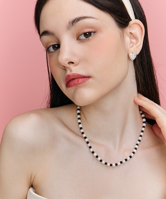 ★韓国アイドルEXID着用★Hei★alice heart earring 2色