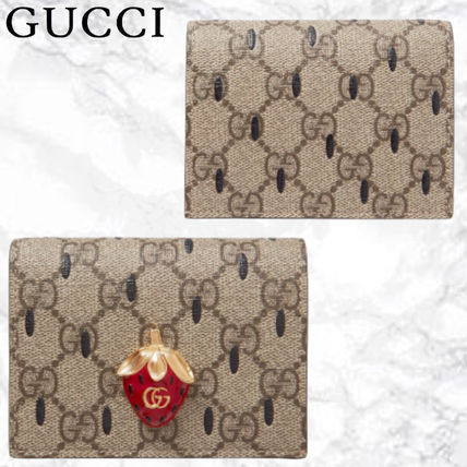 いちご GUCCI(グッチ) - 海外通販のBUYMA