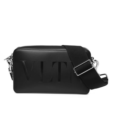 VALENTINO(ヴァレンティノ) ショルダーバッグ(メンズ) - 海外通販のBUYMA VALENTINO(ヴァレンティノ) ショルダーバッグ(メンズ) - 海外通販のBUYMA