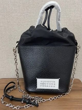 バケットバッグ Maison Margiela(メゾン マルジェラ) バッグ・カバン ...
