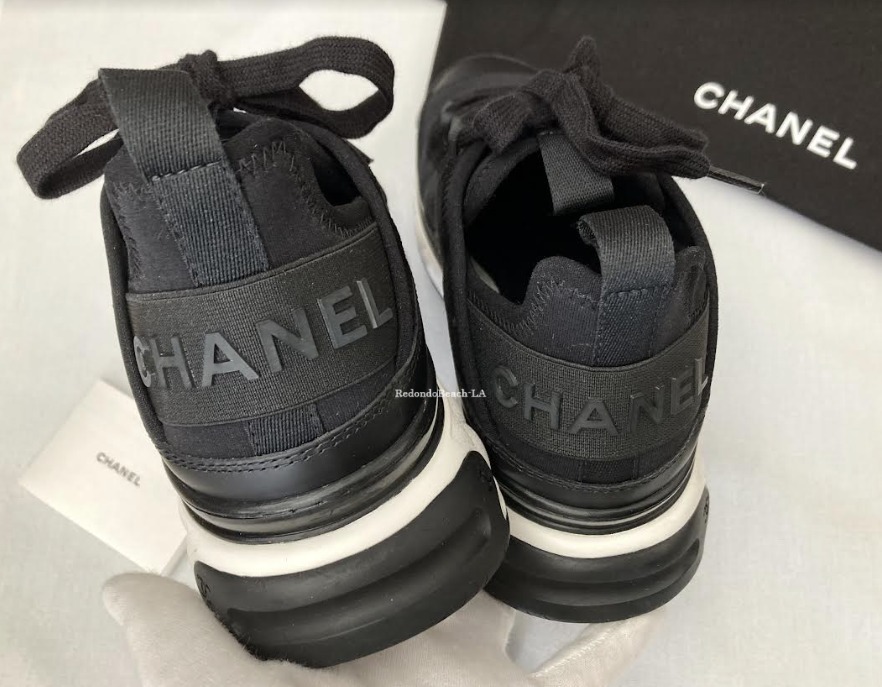 23C新作☆希少】足元エレガントに決まる☆CHANEL☆スニーカー