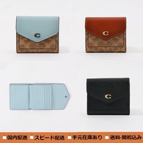 国内発送即納】☆COACH☆コンパクトな2つ折り財布 在庫あり☆ (Coach