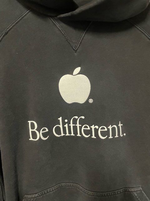 関税・送料込 BALENCIAGA apple be diffrent パーカー