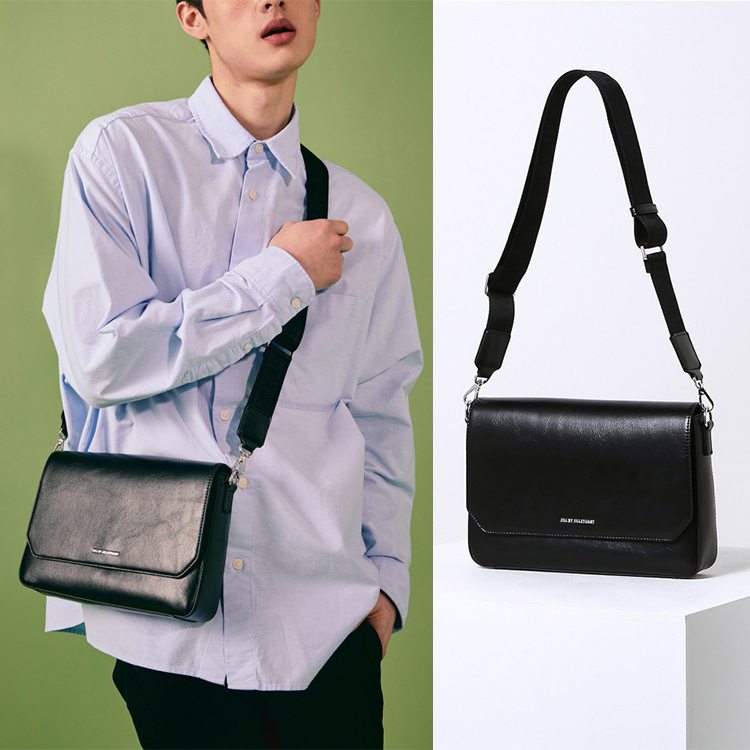 ショルダーバッグ JILLSTUART [YOUTH] LOGO WEBBING MEDIUM CROSS BAG BBH6422