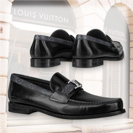ローファー Louis Vuitton(ルイヴィトン) メンズ - 海外通販のBUYMA