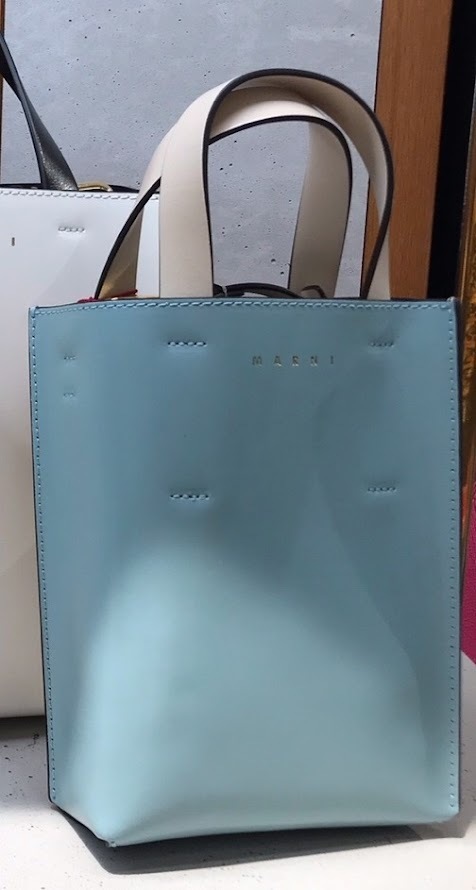 【関税込/国内発】▽Marni ロゴトートバッグ ギフトラッピング可