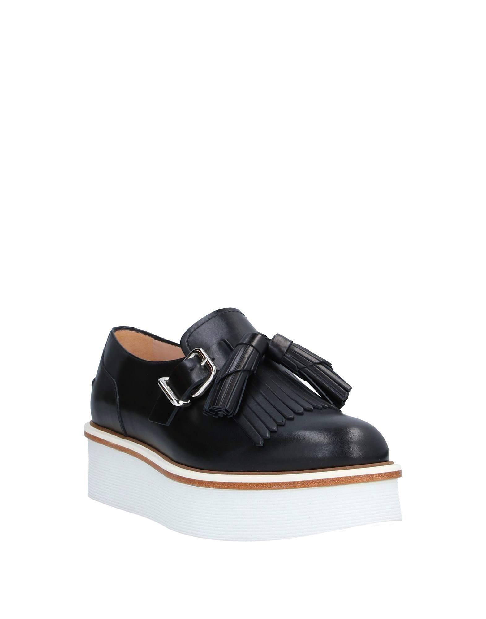 【TOD'S】タッセル プラットフォーム ローファー《国内発送》