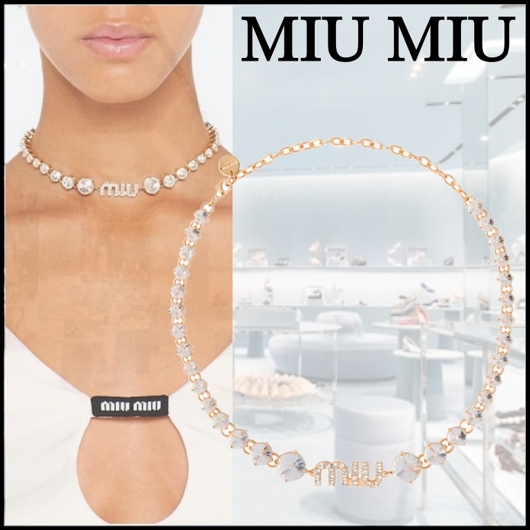 【MiuMiu】ミュウミュウ 人気 ロゴ クリスタル ネックレス (MiuMiu