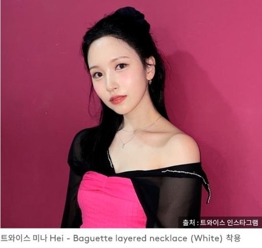★韓国発★韓国アイドル着用★baguette layered necklace 2色 ☆韓国発☆韓国アイドル着用☆baguette layered necklace 2色
