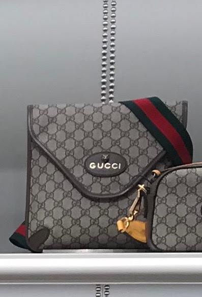 【関税込/国内発】GUCCI ロゴパッチ モノグラム ショルダー
