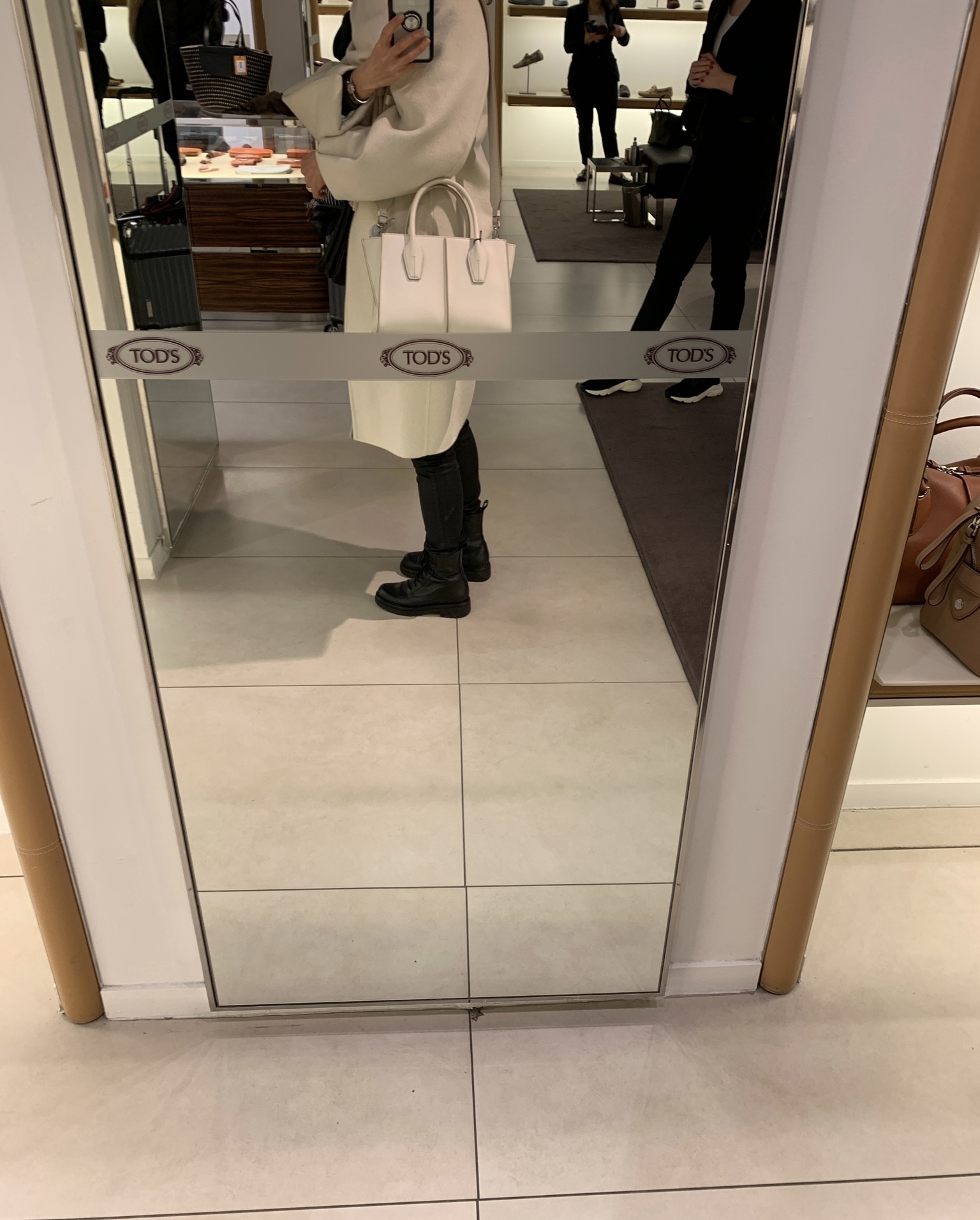 SALE -30%OFF【 TOD'S 】AON SHOPPING DUE 2way レザーバッグ