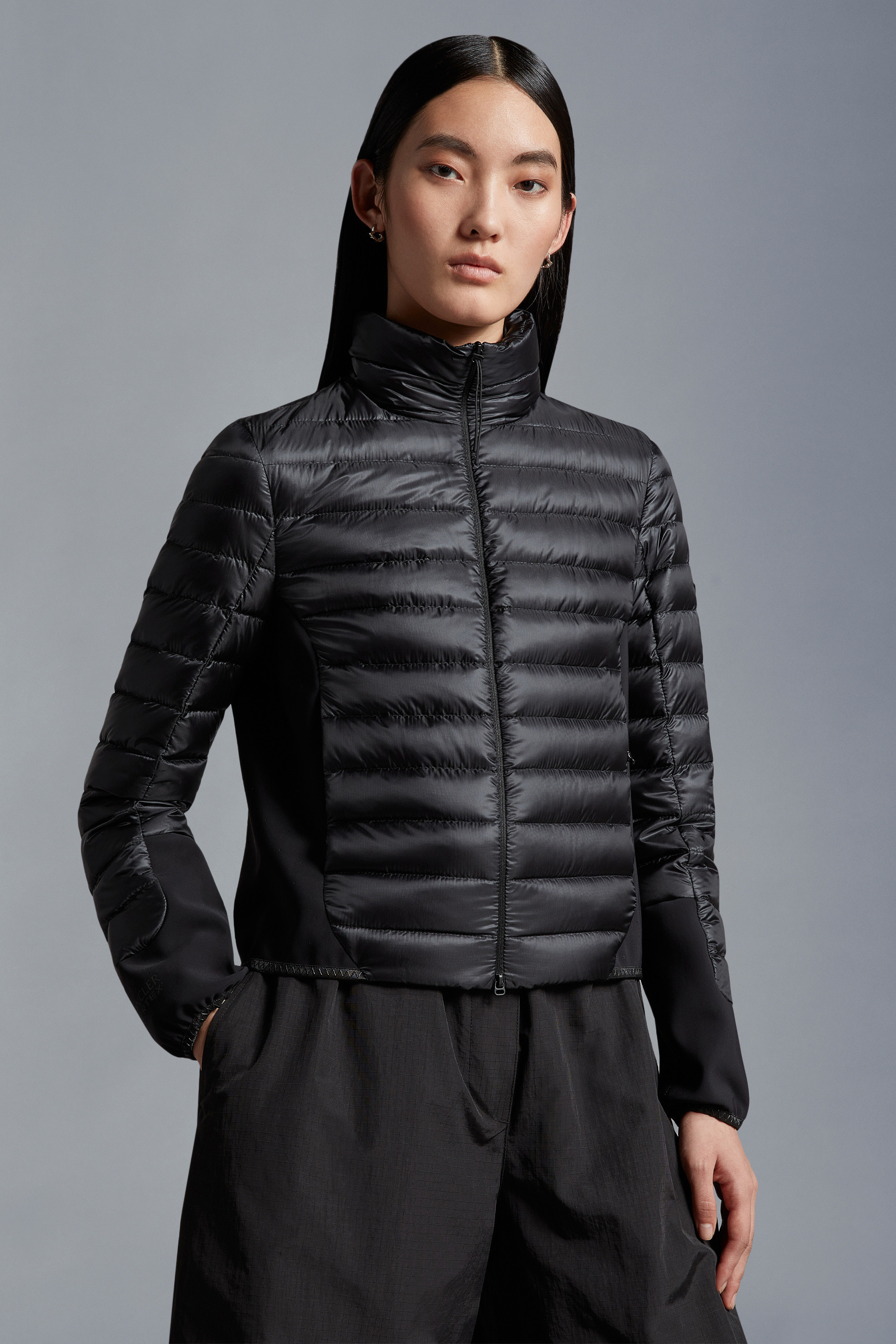 MONCLER2023春夏新作 ハイネックライトダウンジャケット VERDET