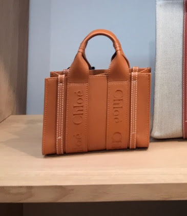 【関税込/国内発】□Chloe WOODY スモール レザートートバッグ