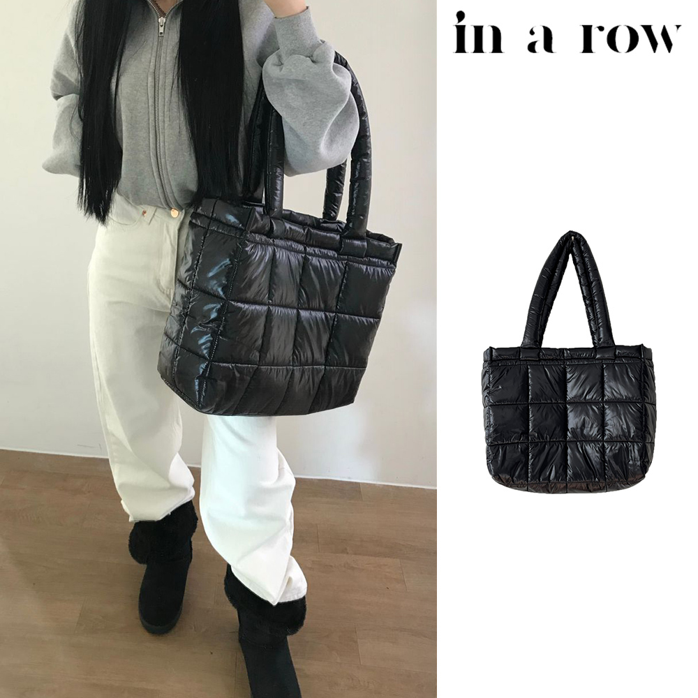 【in a row】Big padding bag
