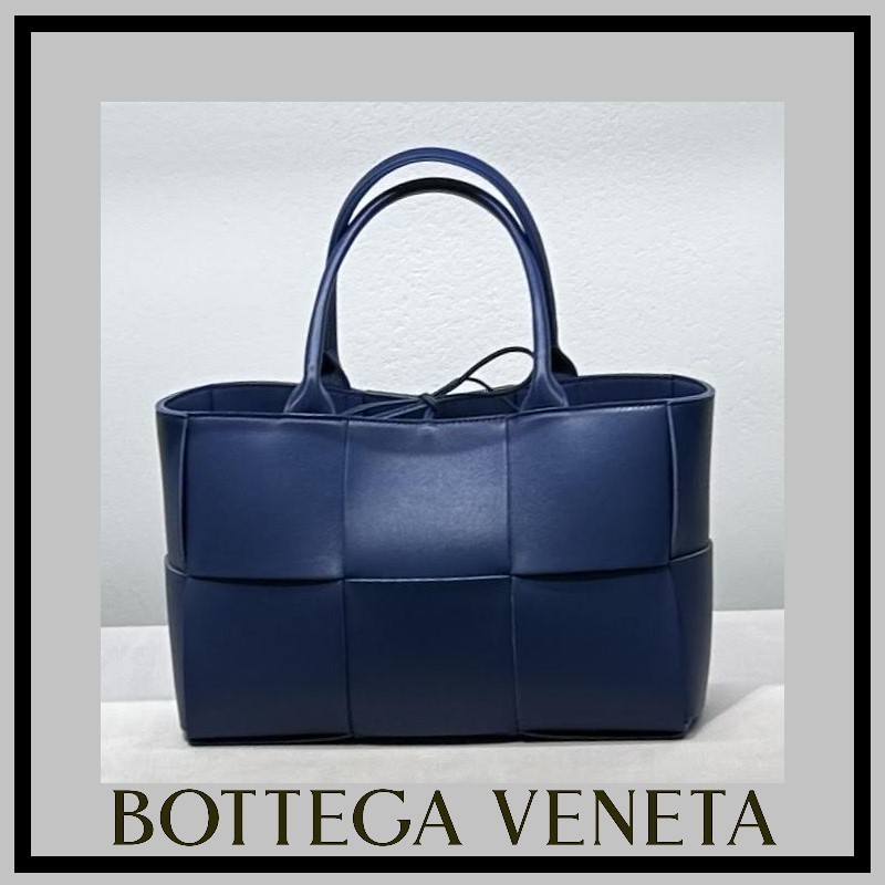 ブラックミニ アルコ トートバッグ| Bottega Veneta® 日本