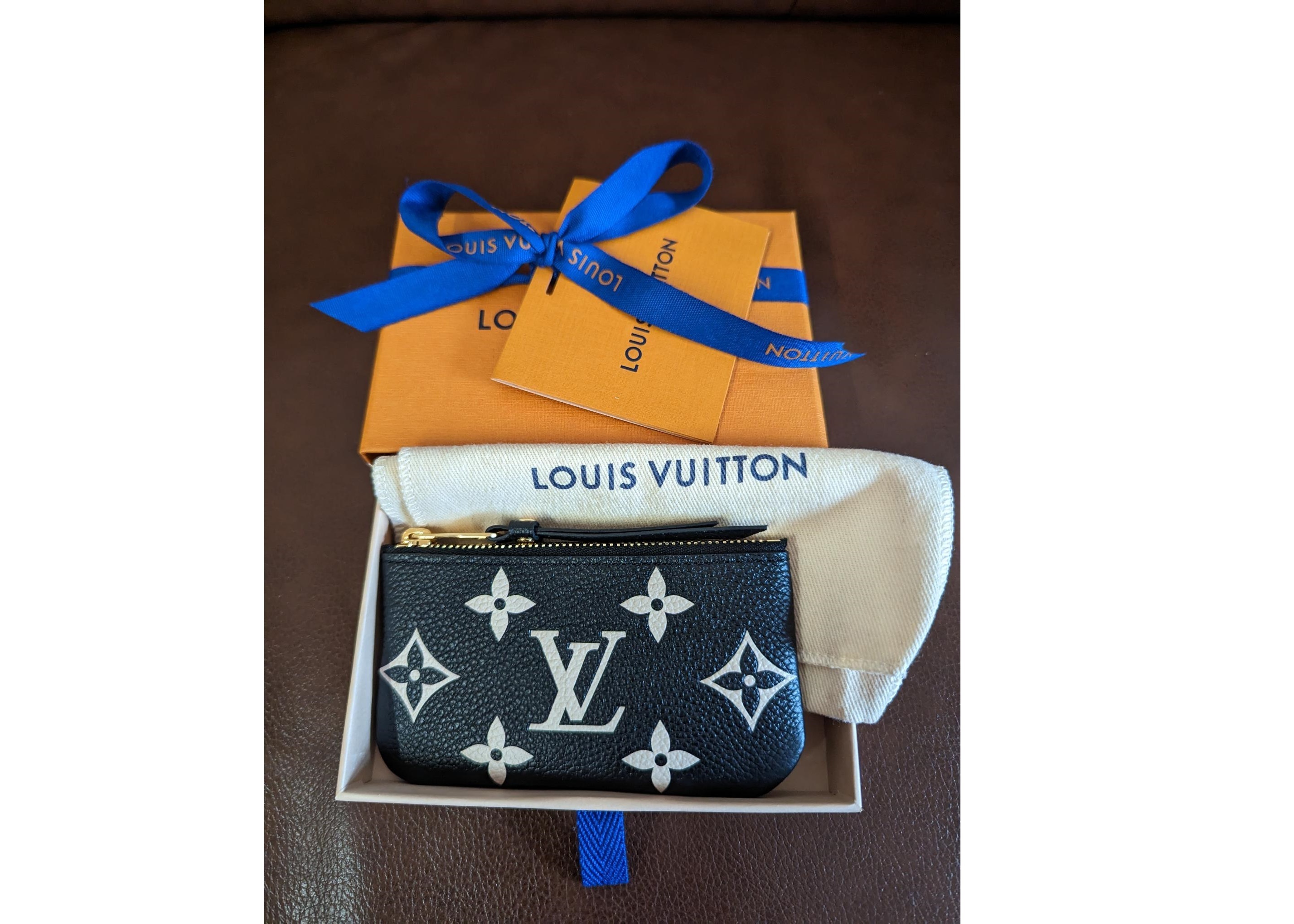 新作★Louis Vuitton (ルイヴィトン)  ポシェット・クレ