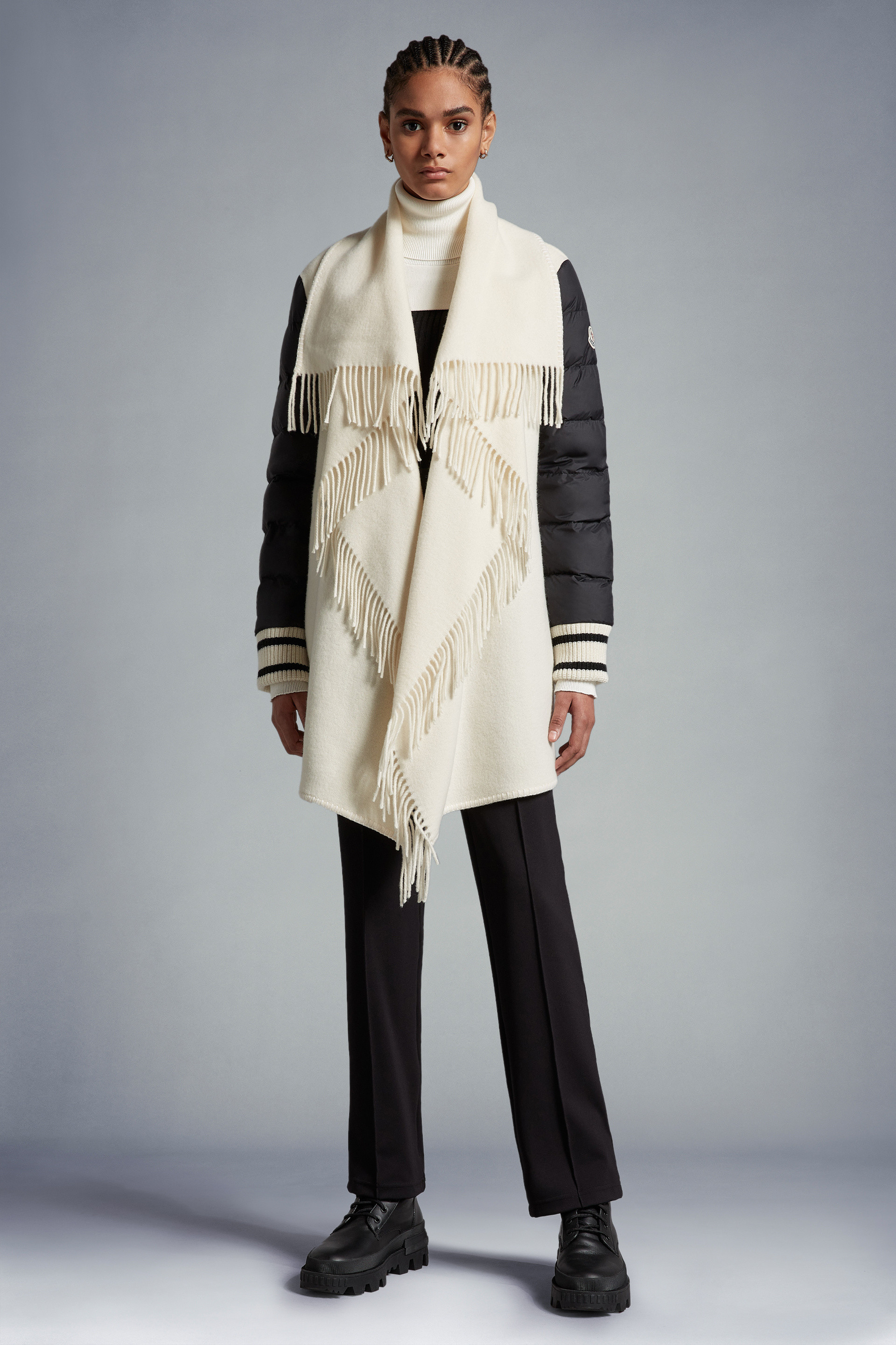 MONCLER2023春夏新作 異素材MIX ダウン入り ウールポンチョ